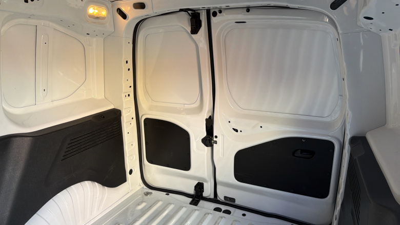 Peugeot Partner Standard Diesel 1.5 BlueHDi 130 Professional Van EAT8